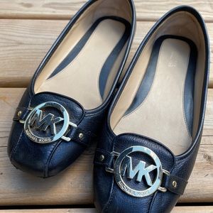 Michael Kors black flats